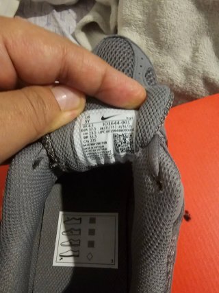Scarpe Nike grigie