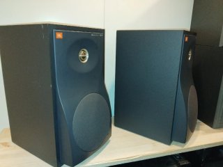 Altavoces JBL Monitor 4206