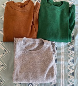 Jersey H&M 104 niño verde, gris y marrón