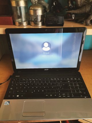 Portátil Acer Intel Pentium