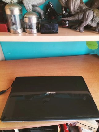 Portátil Acer Intel Pentium