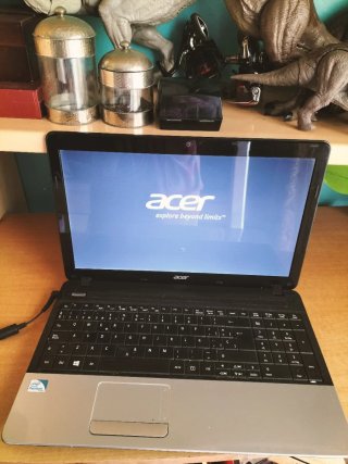 Portátil Acer Intel Pentium