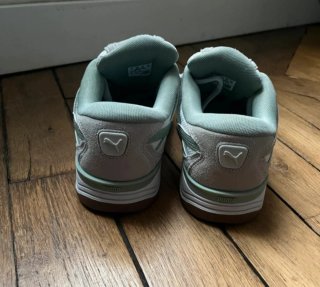 Zapatillas Puma 180 Gris y Verde
