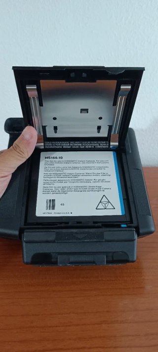 Cámara Kodamatic 950 (1980) con caja y manual