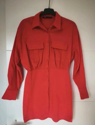 Vestido camisero rojo Zara manga larga