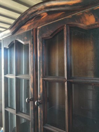 Mueble de cocina madera y cristal