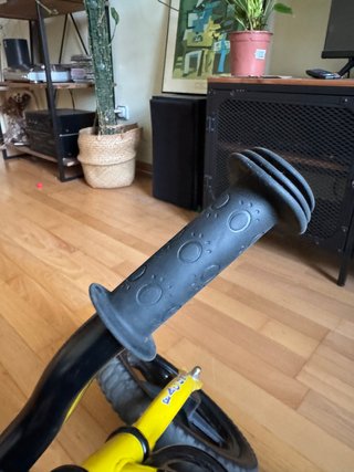 Bicicleta de equilibrio Sawyer amarilla