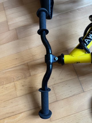 Bicicleta de equilibrio Sawyer amarilla