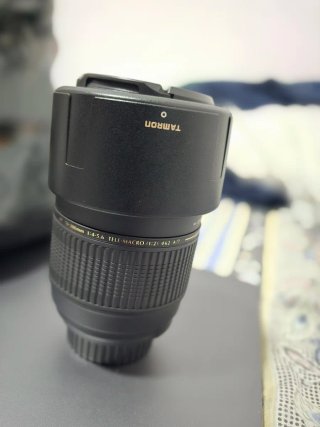 Tamron 70-300mm f/4-5.6 Tele-Macro