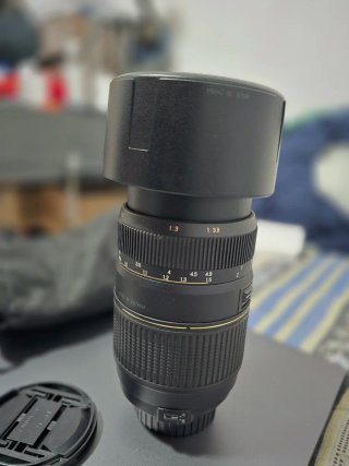 Tamron 70-300mm f/4-5.6 Tele-Macro