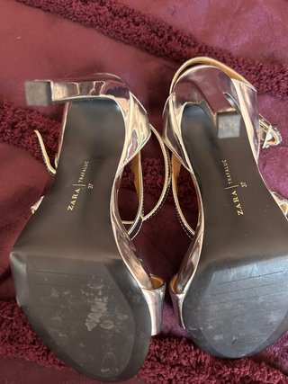 Sandalias de tacón plateadas