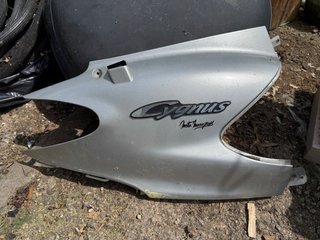 Tapas Laterales Yamaha Cygnus 125cc