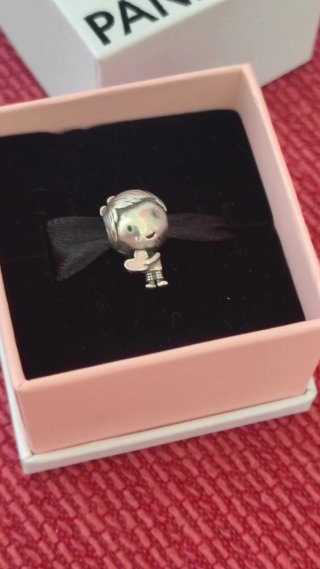 Charm Bebé Niño Pandora Plata