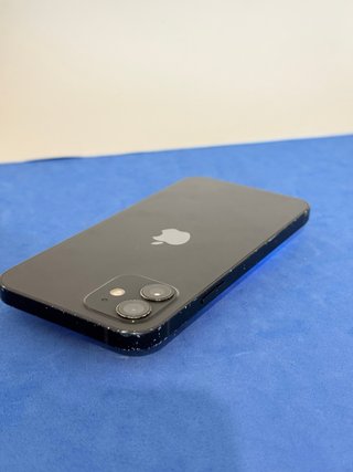 iPhone 12 64GB