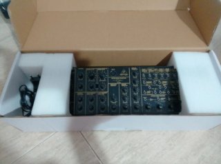 Behringer K-2 Sintetizador Analógico Modular