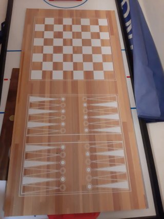 Mesa de billar,futbolín....