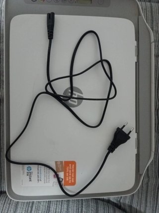 Impresora HP Multifunción Blanca y Gris