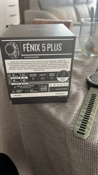 Garmin Fenix 5 Plus Smartwatch + Correas