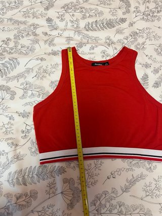 Top Bershka Rojo Talla L