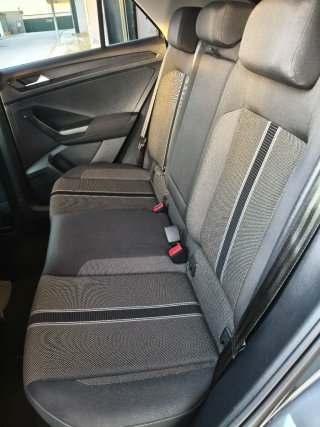 Volkswagen T-Roc Financiado