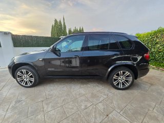 Espectacular BMW X5 pack M