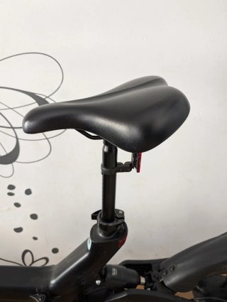 Bicicleta Eléctrica Plegable DYU A16 Negra