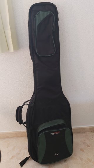 Bajo Squier Vintage Modified + funda