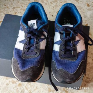 New Balance 237 Talla 43 Azul Marino/Gris