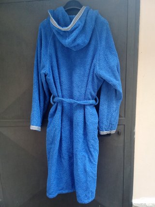 Accappatoio blu con cintura