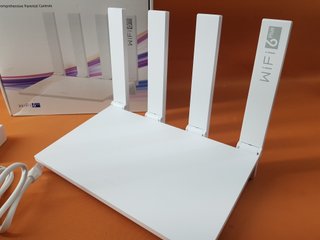Router HUAWEI WiFi AX3 Wi-Fi 6 3000 Mbps