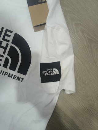 T-shirt The North Face Branca