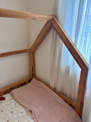 Cama Montessori Casa Madera + colchón + 2 cajones