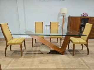 Mesa comedor y 6 sillas