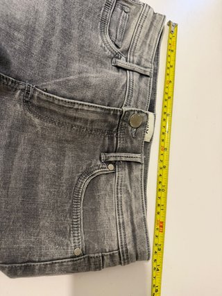 Vaqueros ONLY Slim Gris Desgastado Talla S