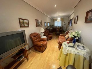 Casa adosada en venta en Tomelloso