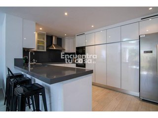 Chalet en venta en Cala de Finestrat en Finestrat