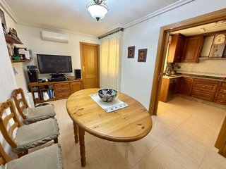 Casa adosada en venta en Catral