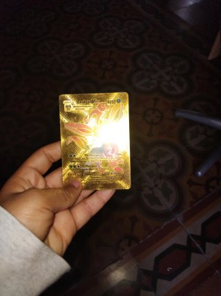 Carta Pokémon Umbreon VMAX 310 HP