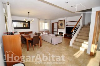 Chalet en venta en Borriol
