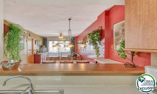 Piso en venta en Salatar en Roses