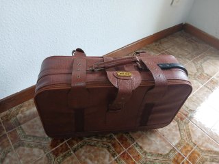 Maleta antigua WELSEN cuero
