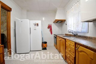 Chalet en venta en Simat de la Valldigna
