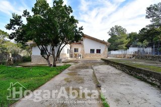Chalet en venta en Simat de la Valldigna