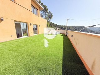 Chalet en venta en Vallirana