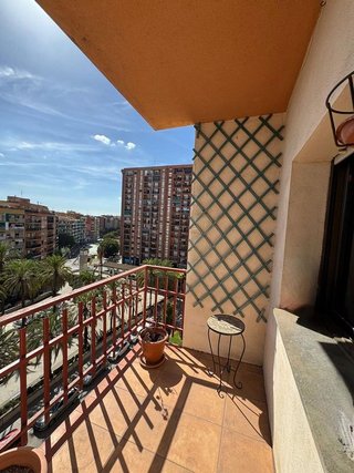 Piso en venta en Artigas - Llefià en Badalona