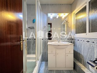 Piso en venta en Artigas - Llefià en Badalona
