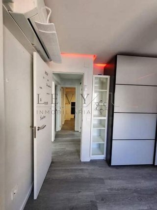 Piso en venta en Parque Ayala - Jardín de la Abadía - Huelín en Málaga