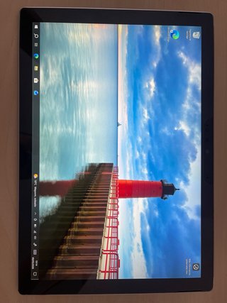 Microsoft Surface Pro 7