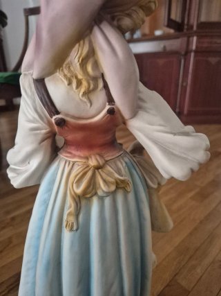 Figura Porcelana Vintage Pastora con Cordero