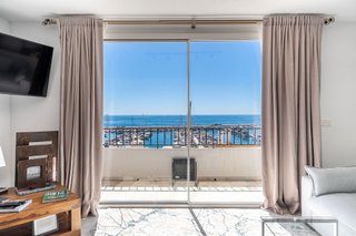 Piso en venta en Puerto Banús en Marbella